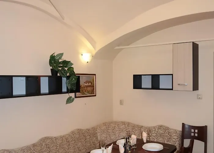 Tsar Kaloyan With Balcony & View